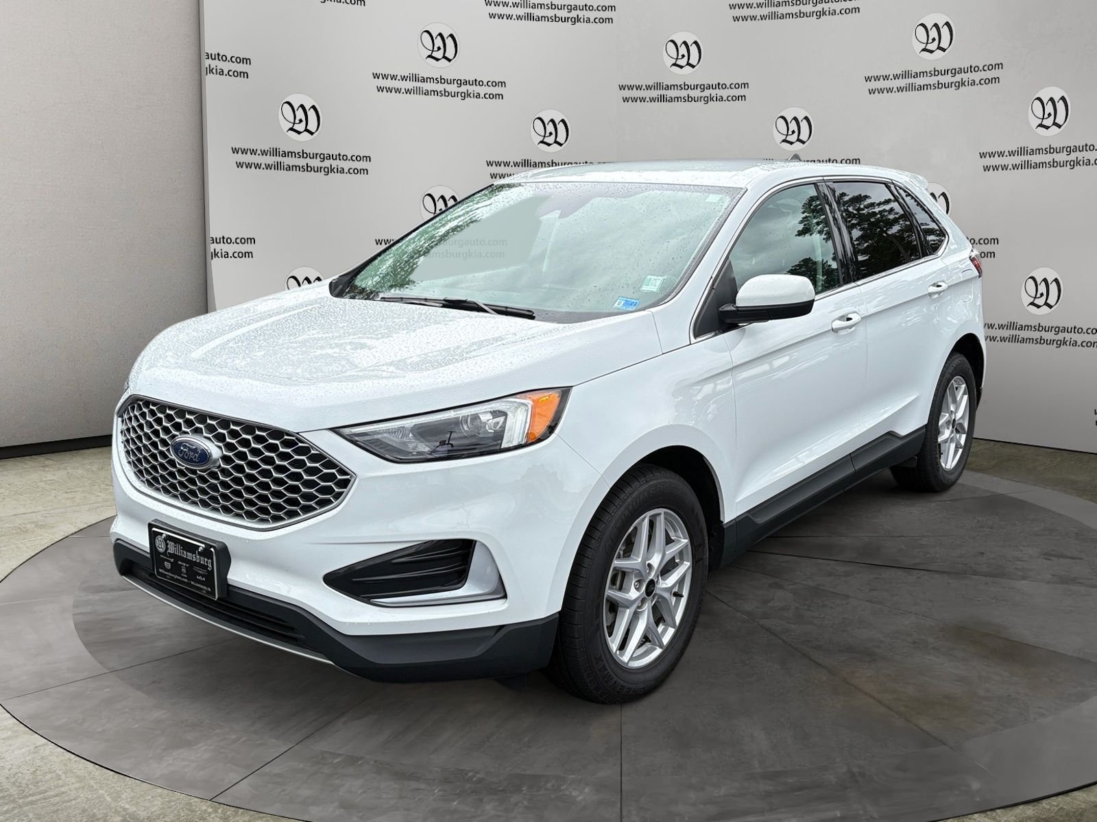 Used 2024 Ford Edge SEL AWD/4WD image 1