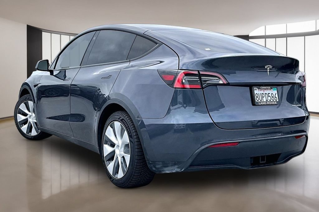 Used 2021 Tesla Model Y Long Range AWD/4WD image 4