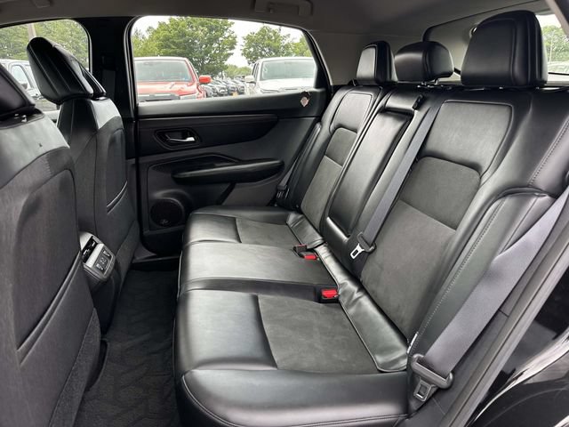 Used 2023 Nissan Ariya AWD image 15