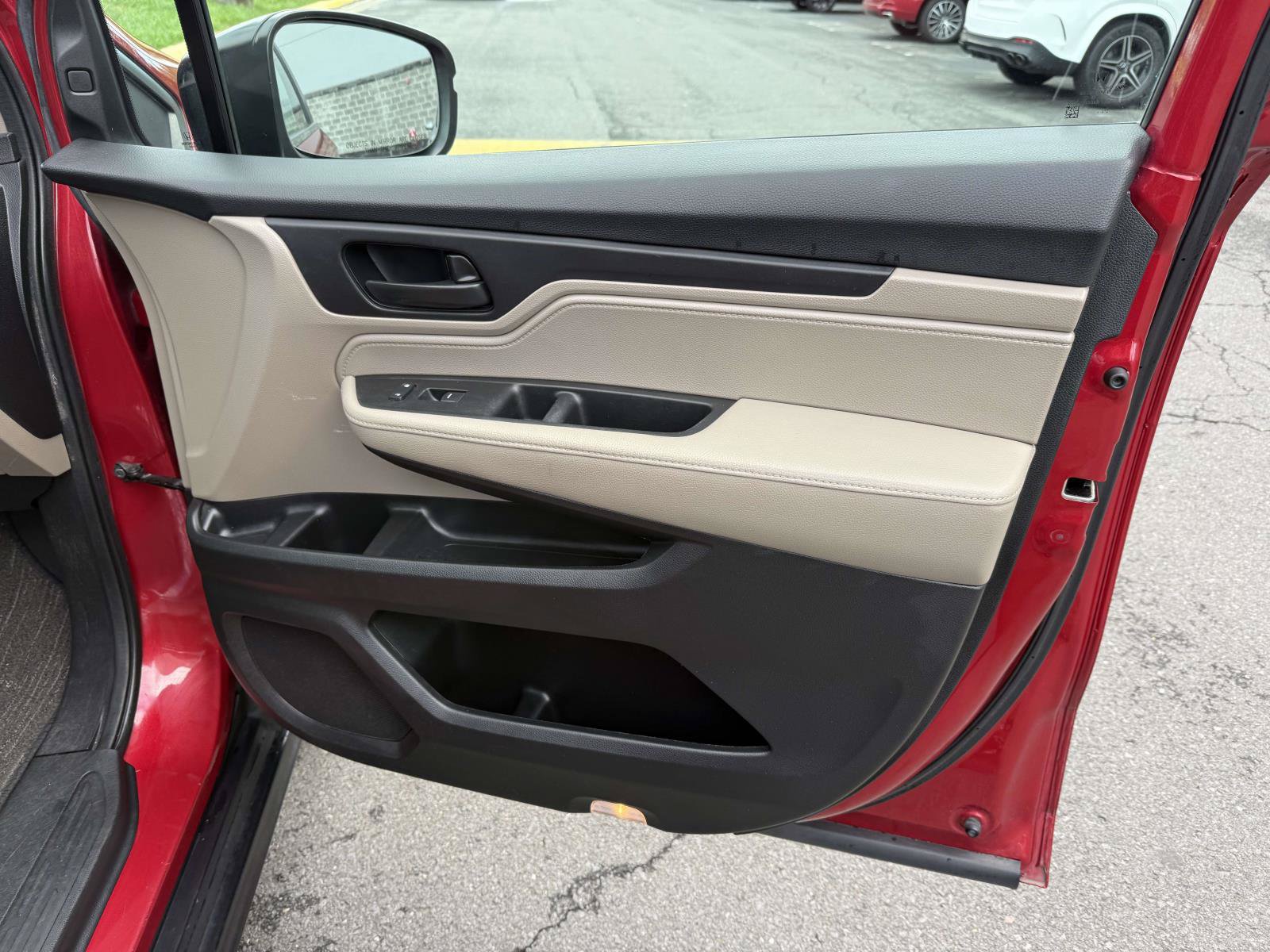 Certified 2022 Honda Odyssey EX image 13