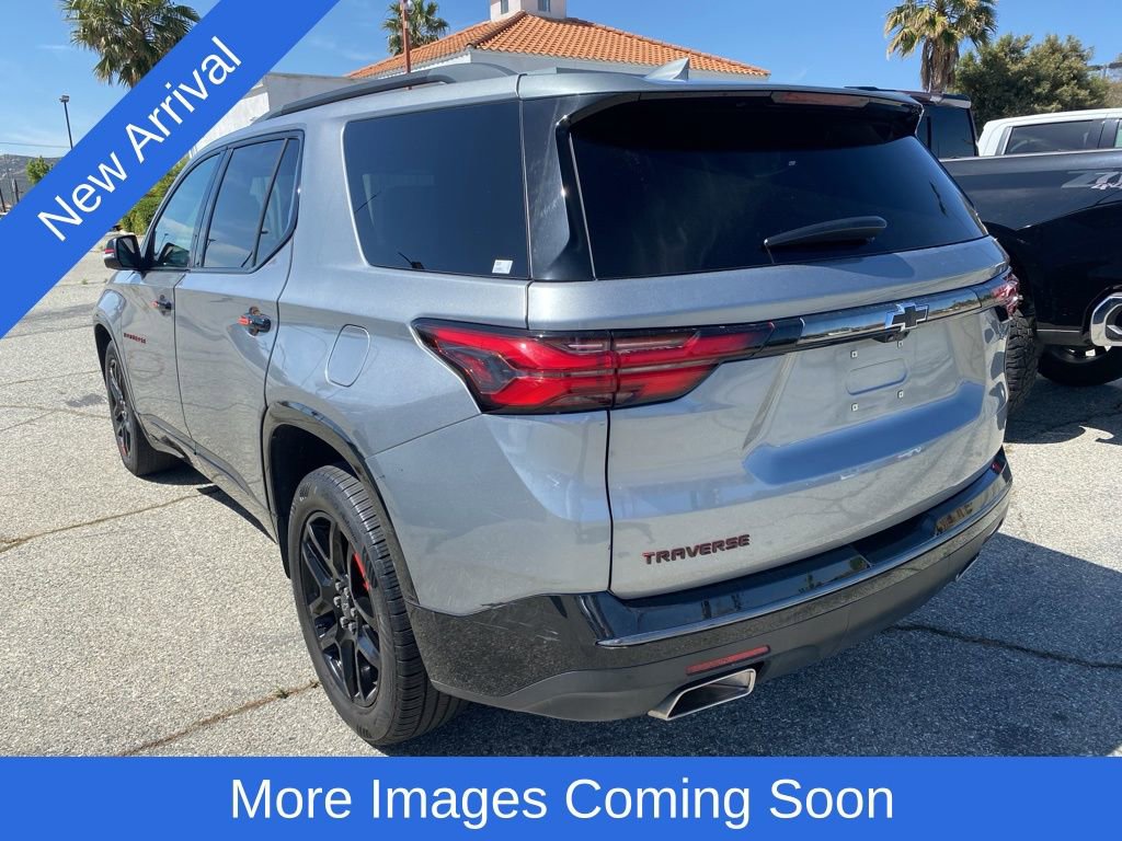 Used 2023 Chevrolet Traverse Premier w/ Redline Edition FWD image 5