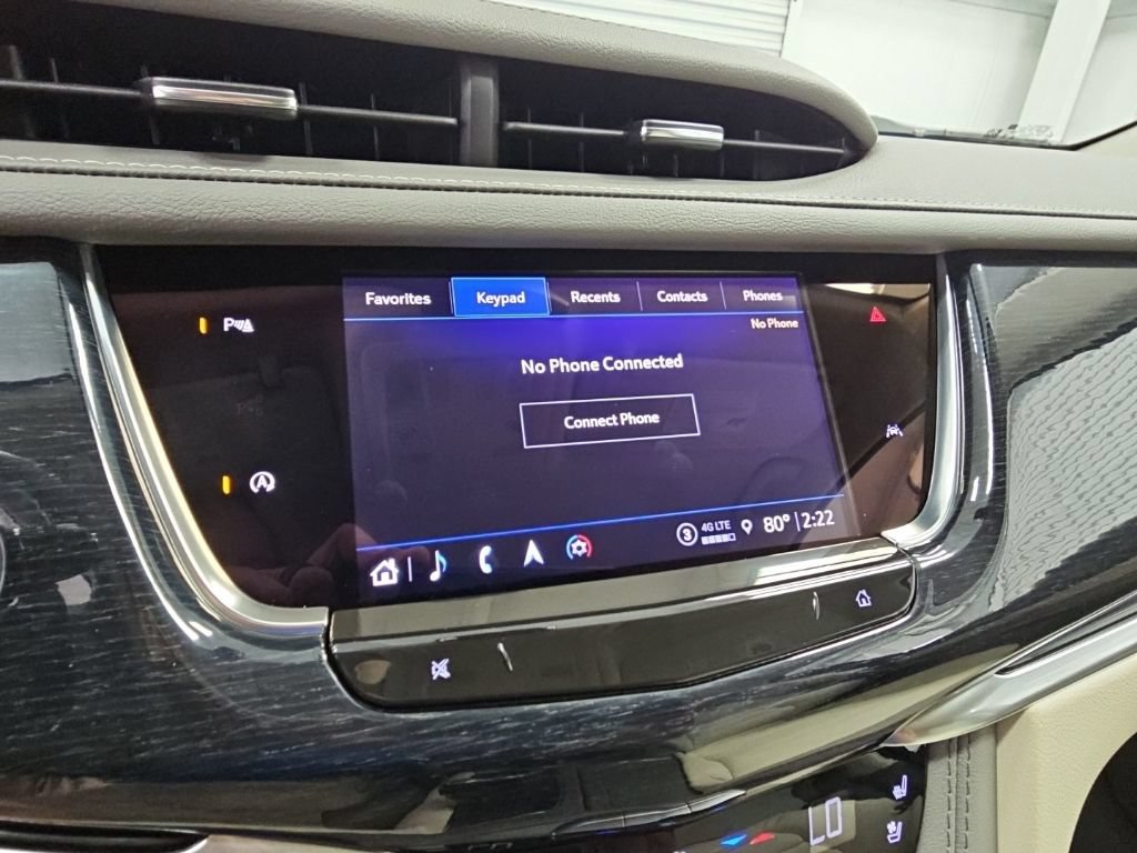 Used 2024 Cadillac XT6 Premium Luxury AWD/4WD image 17