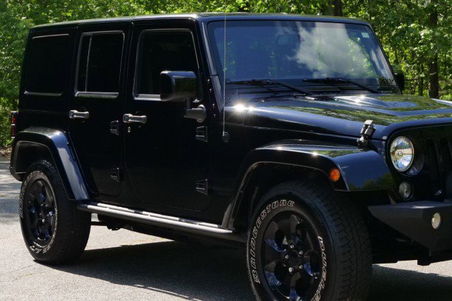 Used 2015 Jeep Wrangler Unlimited Sahara image 44