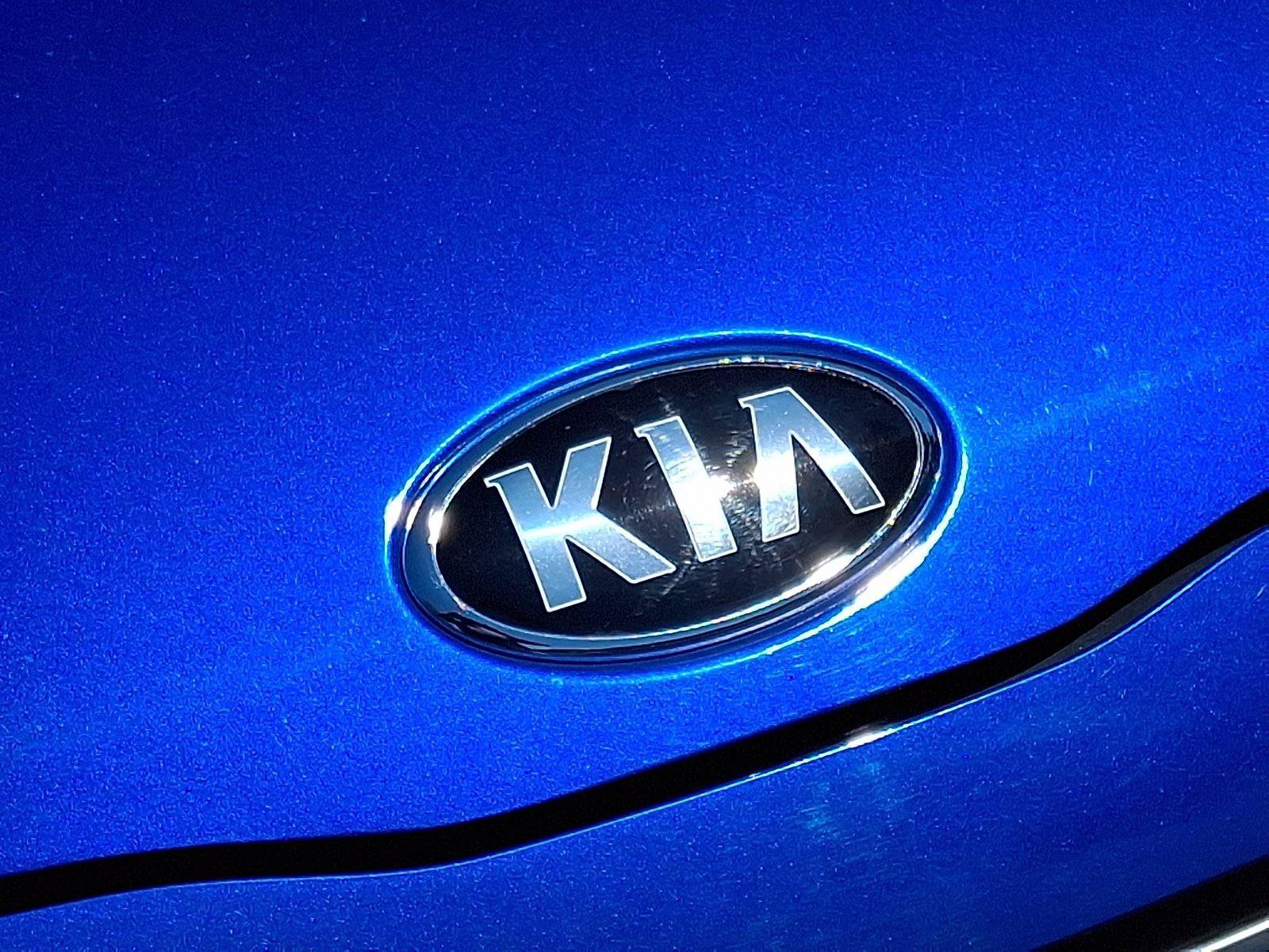 Used 2020 Kia Soul X-Line FWD image 30