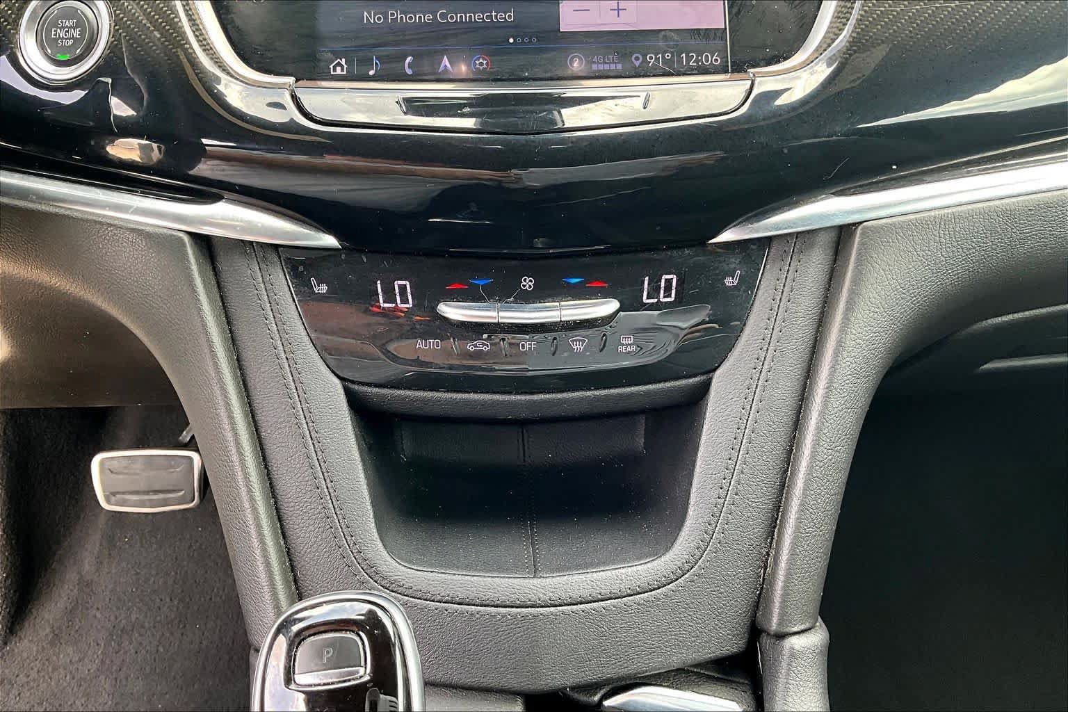 Used 2020 Cadillac XT6 Sport AWD/4WD image 32