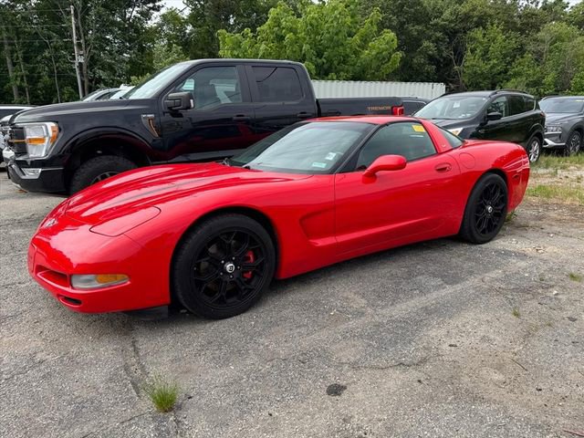 Used 1998 Chevrolet Corvette Coupe w/ Performance Handling Pkg RWD image 9