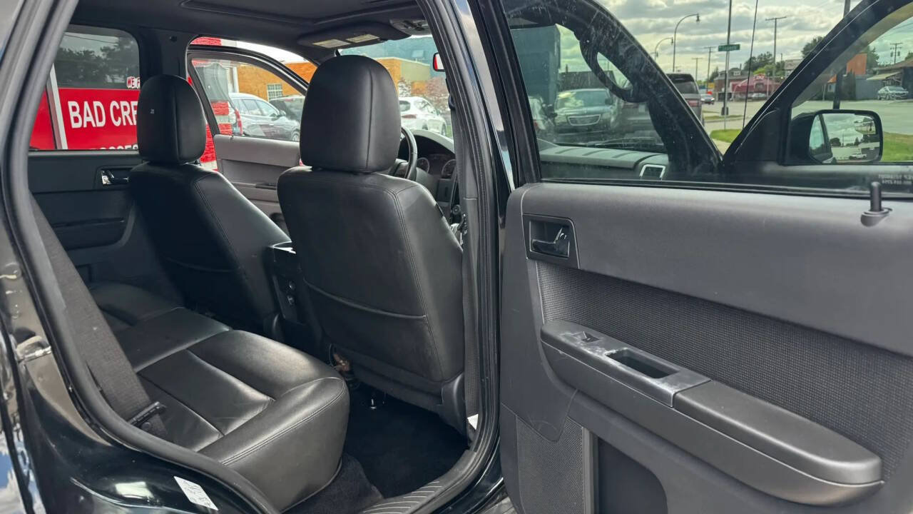 Used 2012 Ford Escape Limited AWD/4WD image 17