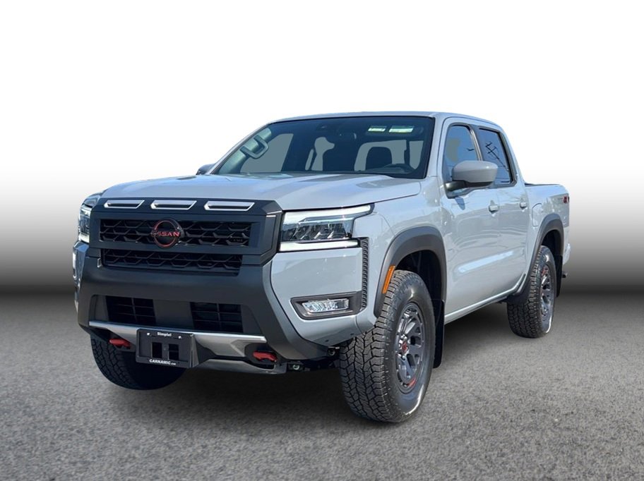New 2025 Nissan Frontier PRO-4X w/ Interior Protection Package
