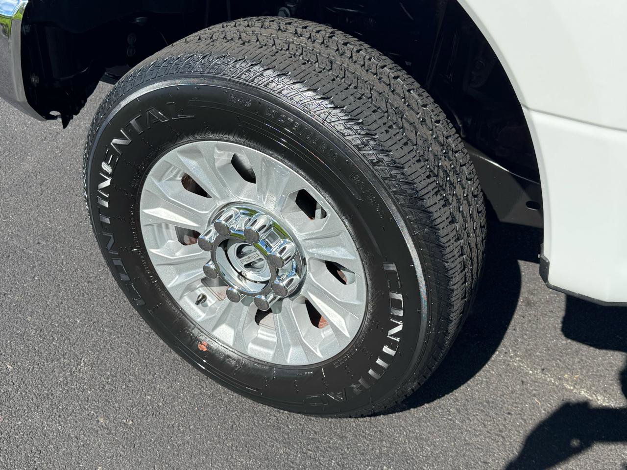 Used 2020 Ford F250 XLT w/ XLT Value Package AWD/4WD image 17
