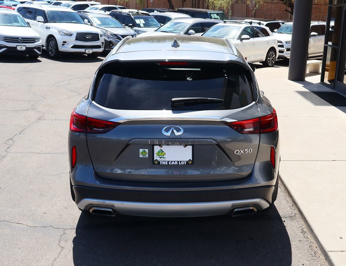 Used 2021 INFINITI QX50 Luxe FWD image 10