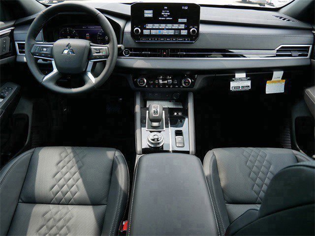 New 2025 Mitsubishi Outlander SEL Black Edition image 7