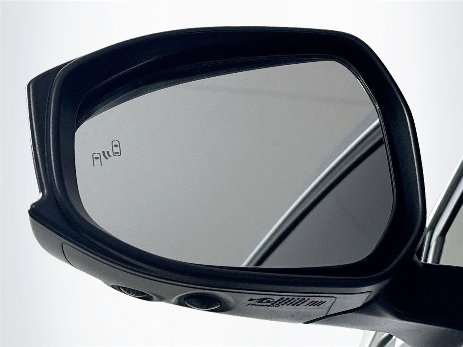 Used 2024 Toyota Prius Limited w/ Limited Premium Package image 5