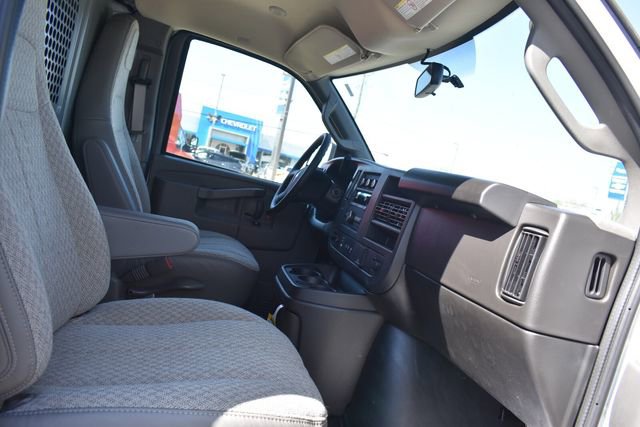 New 2025 Chevrolet Express 2500 w/ Driver Convenience Package RWD image 13