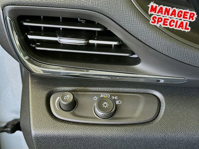 Used 2025 Buick Envista Preferred FWD image 11