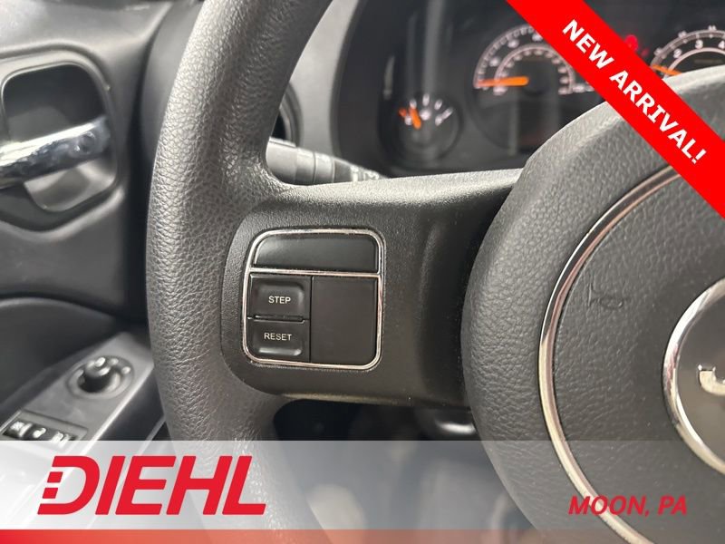 Used 2017 Jeep Patriot Sport w/ Power Value Group FWD image 23