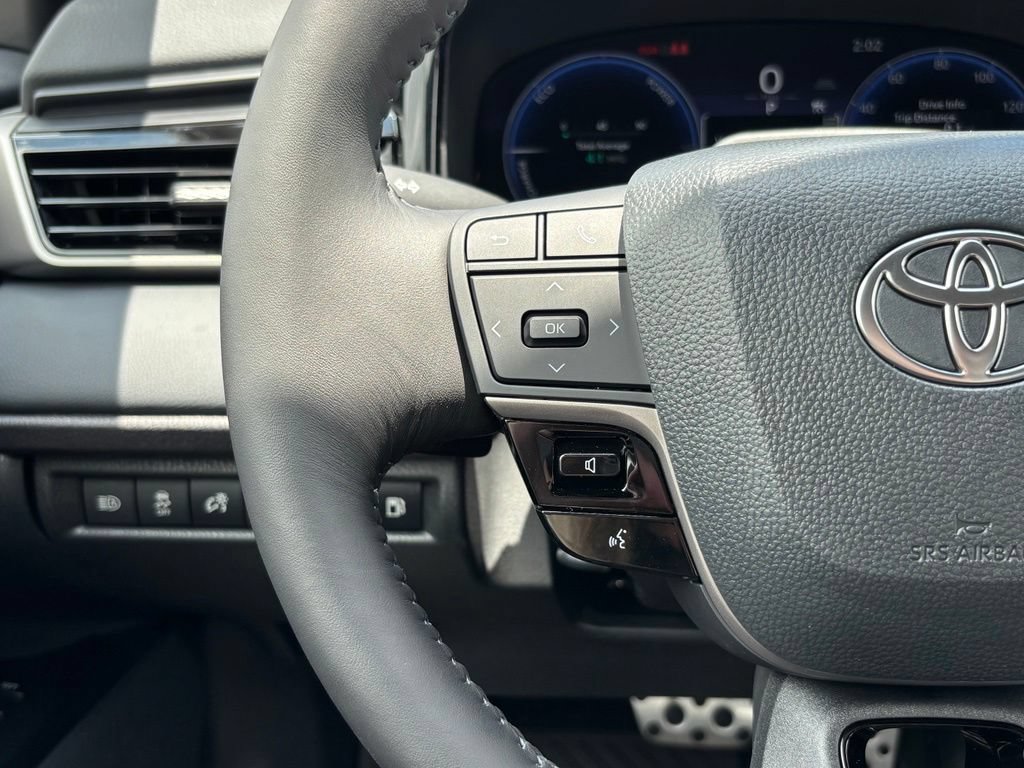 New 2026 Toyota Camry XSE FWD image 17