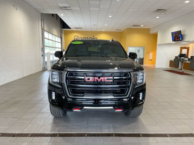 Used 2024 GMC Yukon AT4 w/ LPO, Floor Liner Package AWD/4WD image 7