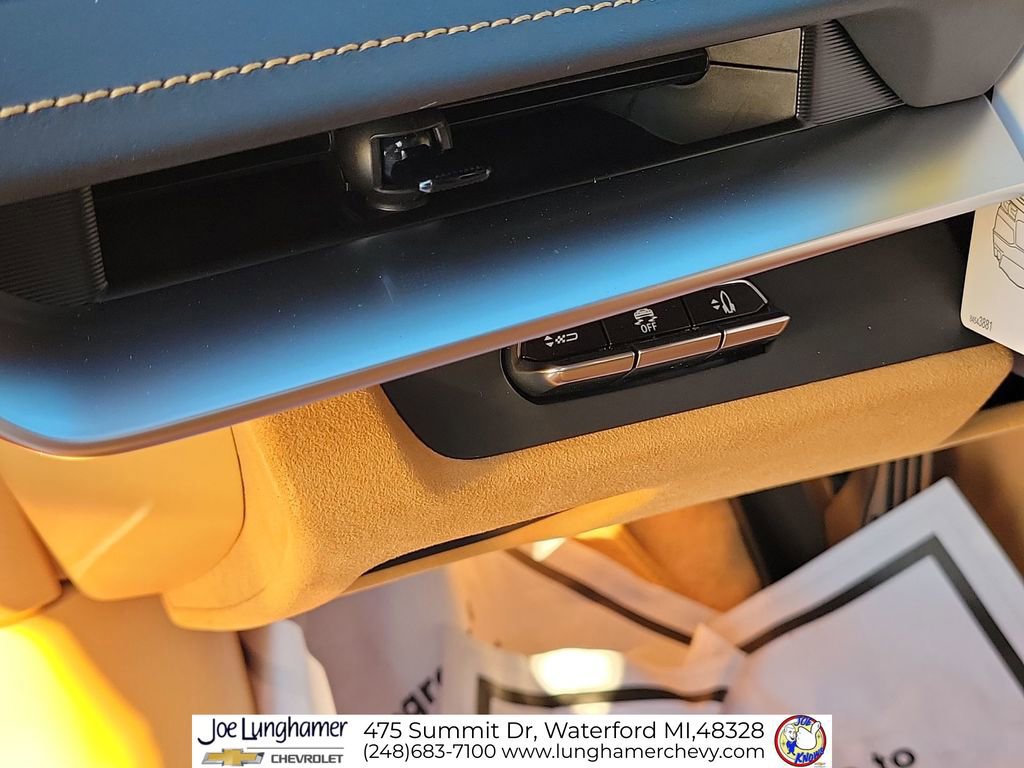 New 2026 Chevrolet Corvette Stingray Premium Conv w/ Z51 Performance Package image 38