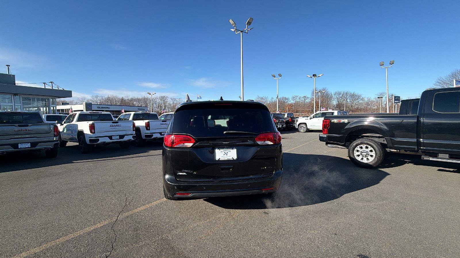 Used 2019 Chrysler Pacifica Limited w/ Advanced Safetytec Group image 6