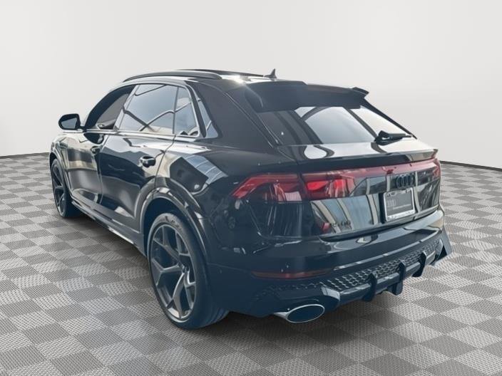 New 2025 Audi RS Q8 performance image 6