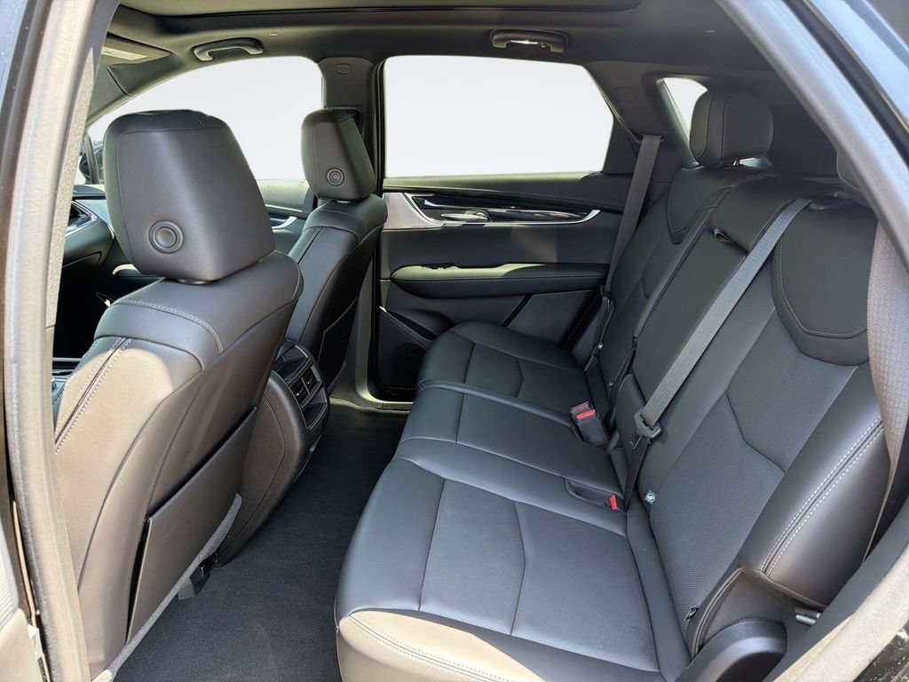 Certified 2023 Cadillac XT5 Premium Luxury FWD image 26