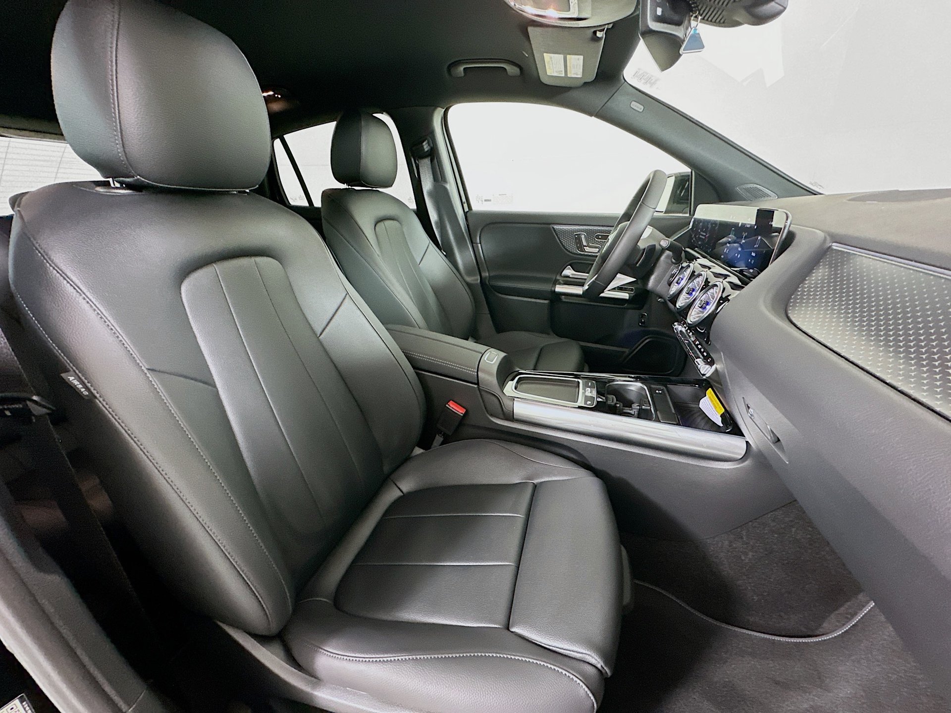Used 2026 Mercedes-Benz GLA 250 image 29