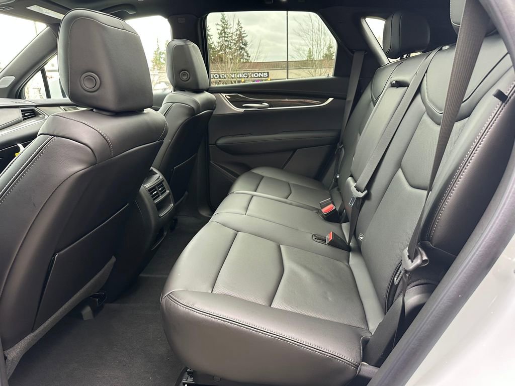 New 2025 Cadillac XT5 Sportv w/ Technology Package image 15