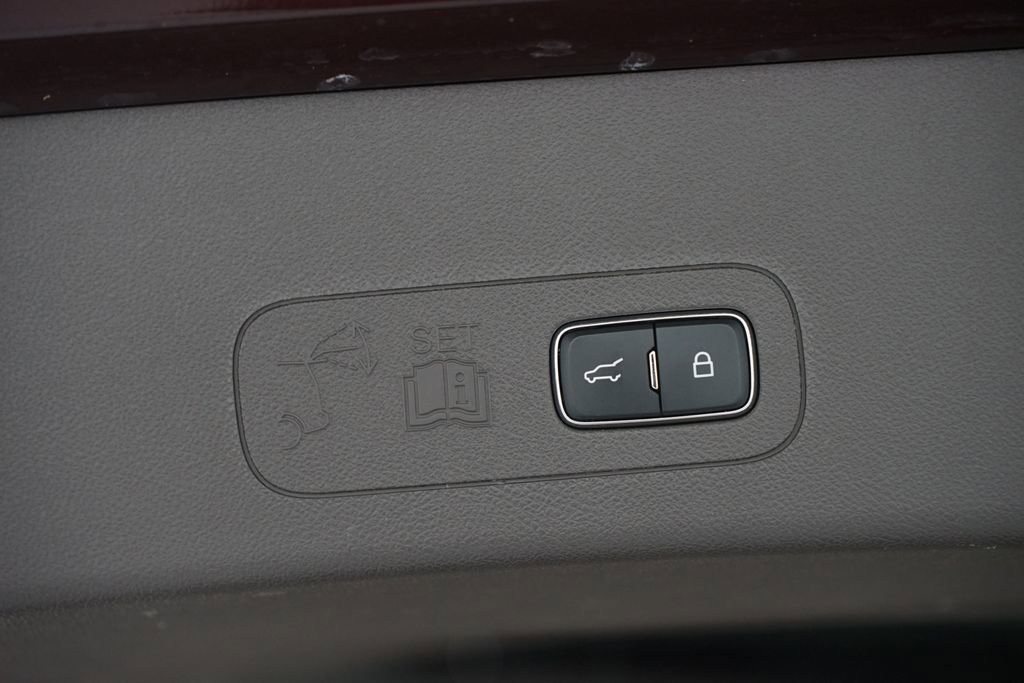 Used 2022 Lincoln Aviator Grand Touring w/ Equipment Group 301A image 42