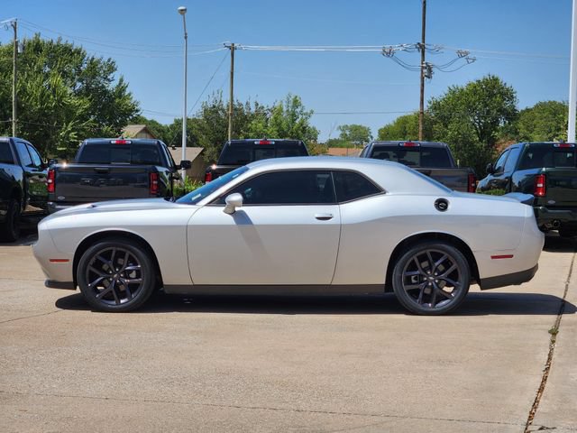 Certified 2023 Dodge Challenger SXT w/ Blacktop Package RWD image 4