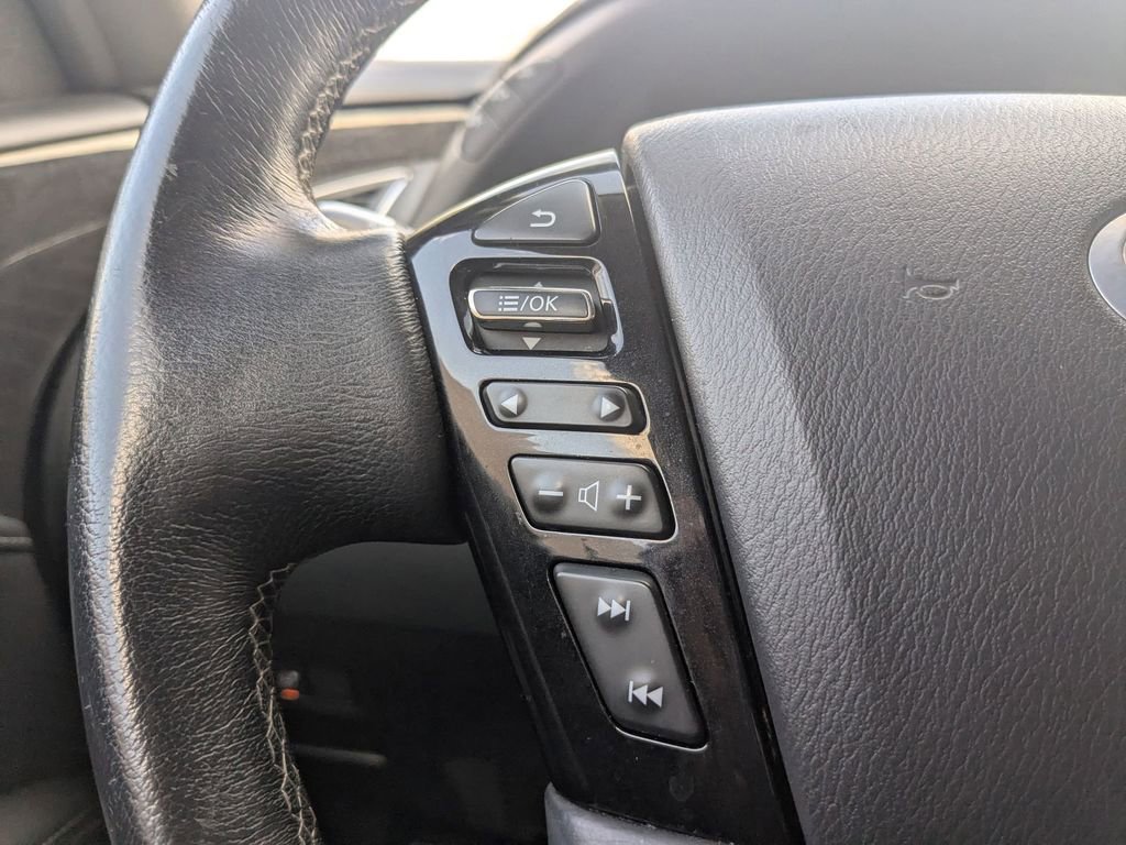 Used 2024 INFINITI QX80 Luxe image 15