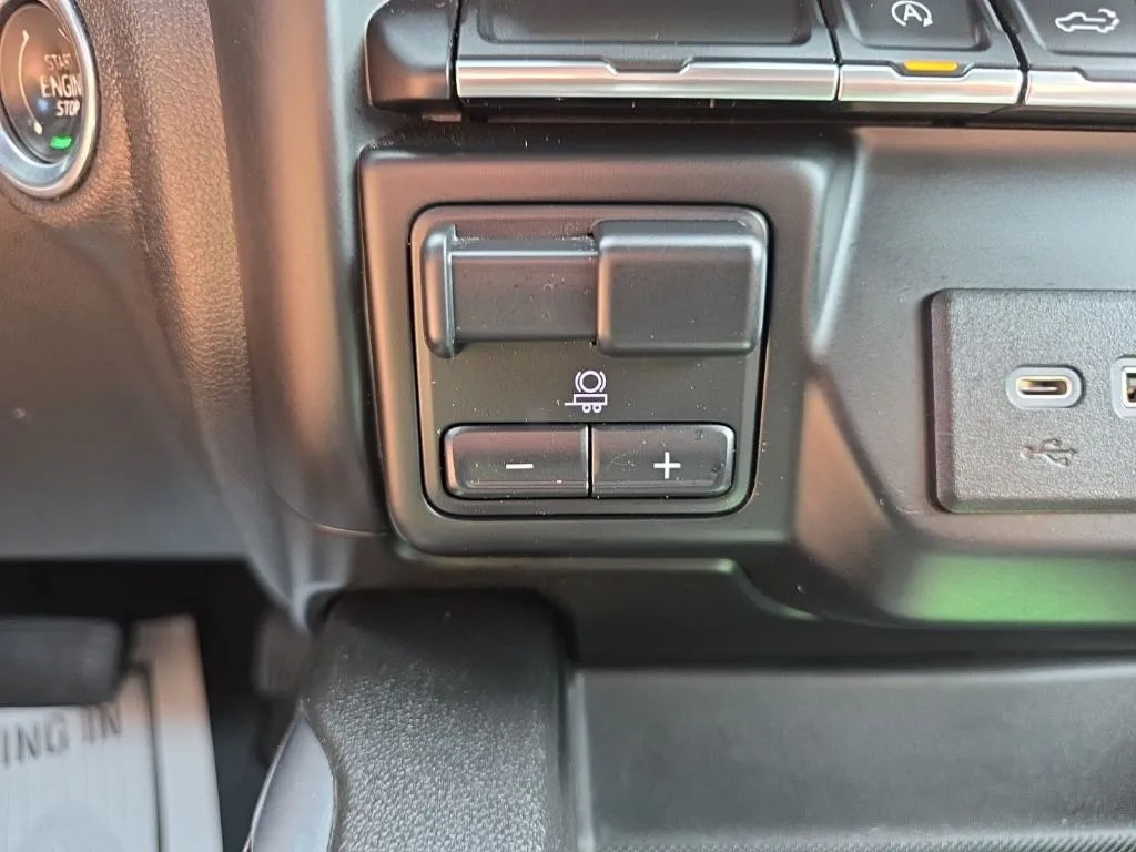 Used 2020 GMC Sierra 1500 Elevation AWD/4WD image 31