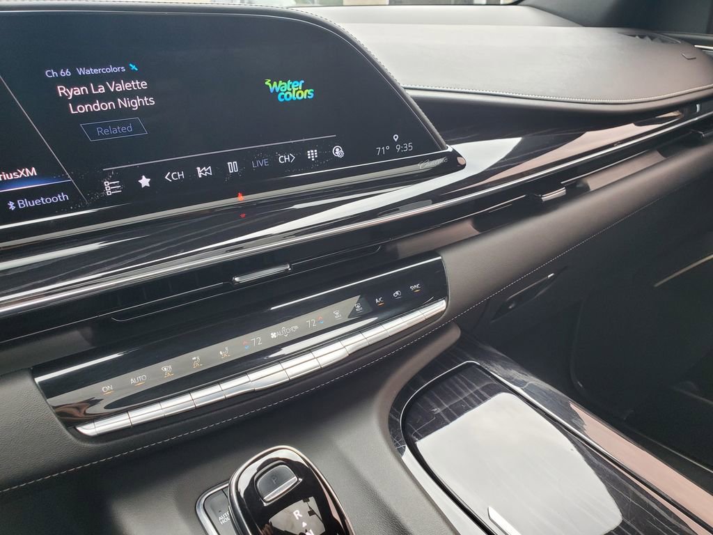 Used 2021 Cadillac Escalade Sport w/ Driver Assist Tech Package image 25