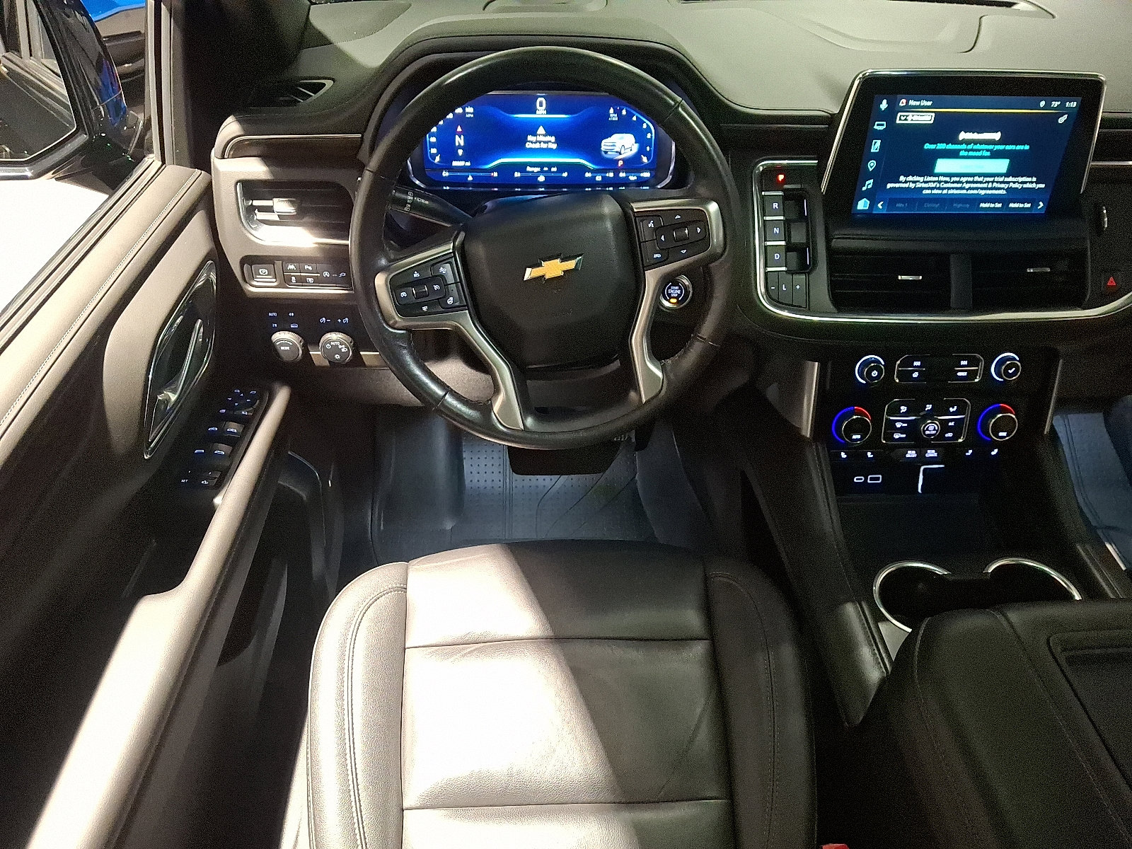 Used 2022 Chevrolet Tahoe LT w/ LT Signature Plus Package image 13