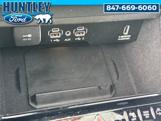 Used 2022 Jeep Grand Wagoneer Series II AWD/4WD image 38