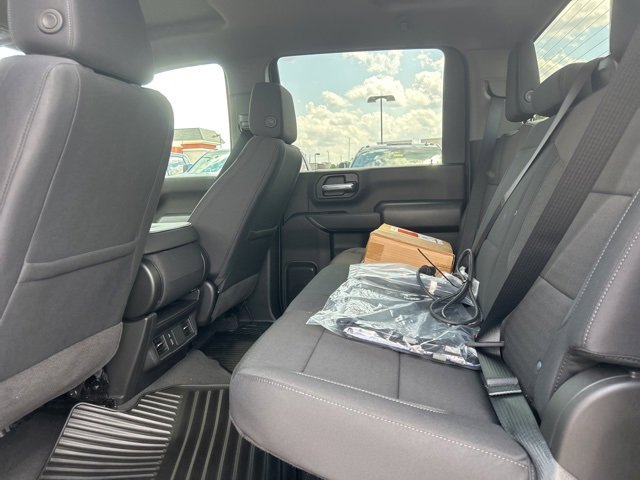 New 2025 Chevrolet Silverado 2500 Custom w/ Custom Value Package image 27