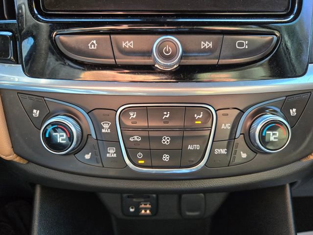 Used 2022 Chevrolet Traverse Premier w/ LPO, Floor Liner Package image 31