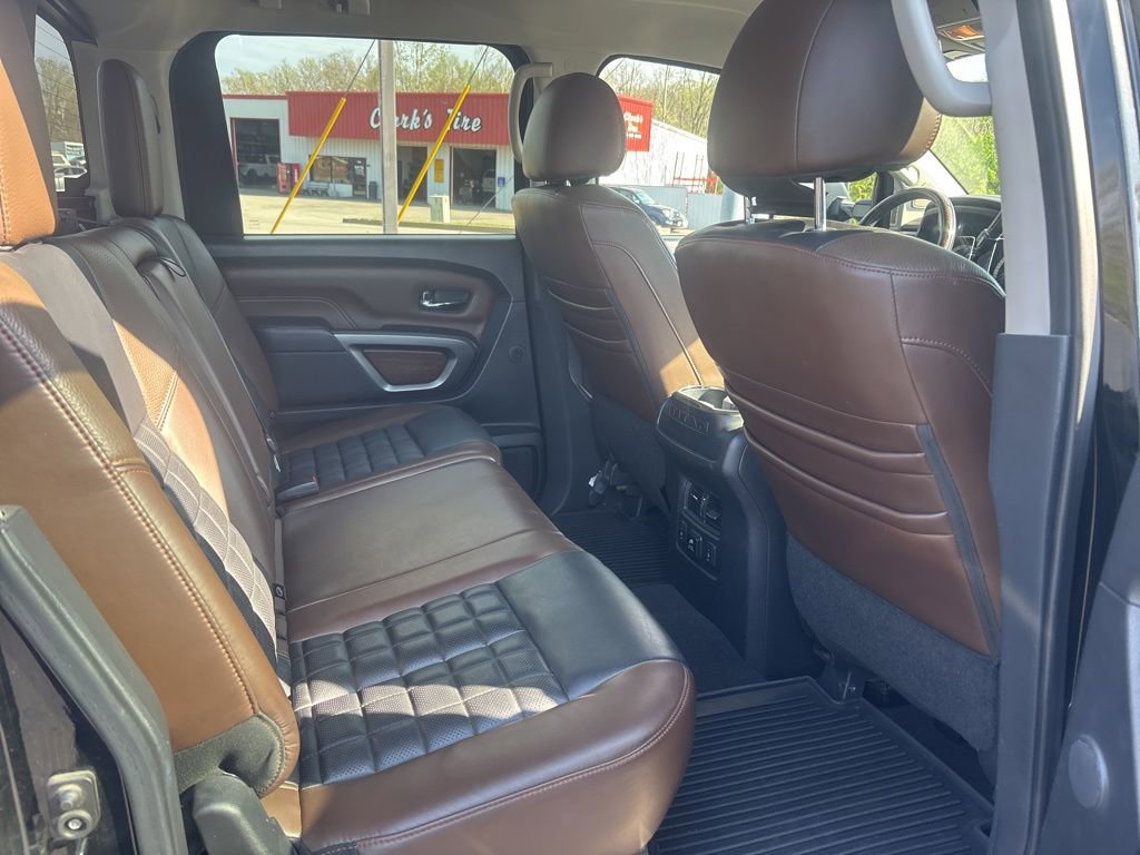 Used 2017 Nissan Titan Platinum Reserve image 9
