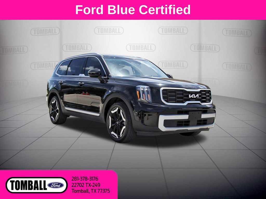 Used 2024 Kia Telluride S w/ S Sunroof Package