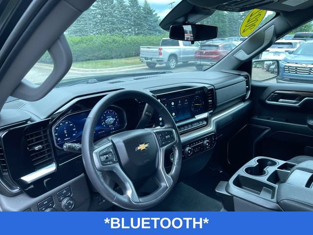 Used 2022 Chevrolet Silverado 1500 LT AWD/4WD image 11
