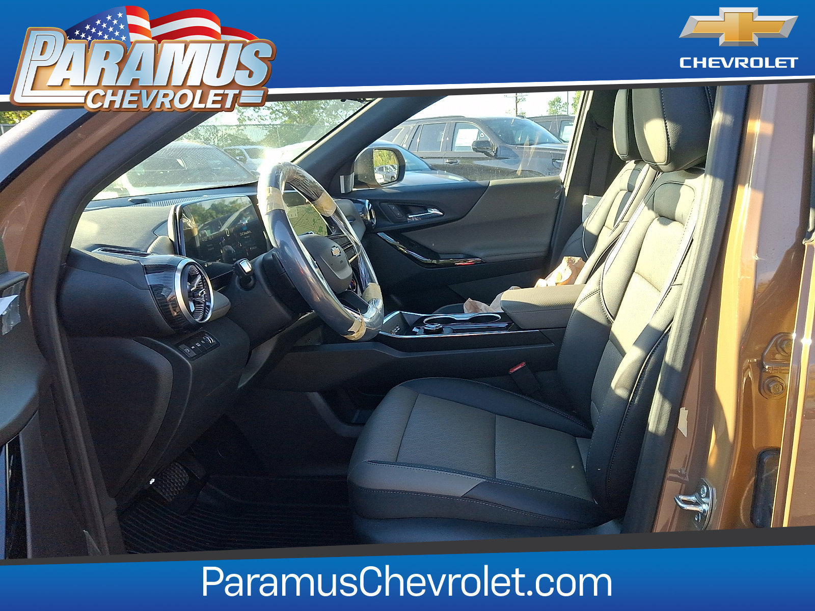 New 2027 Chevrolet Equinox LT w/ Convenience Package II AWD/4WD image 9