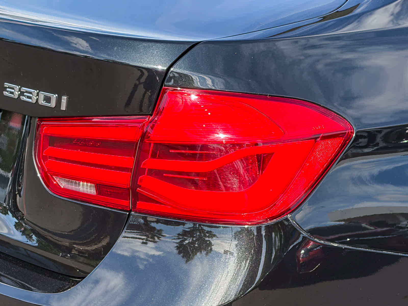 Used 2018 BMW 330i Sedan image 8