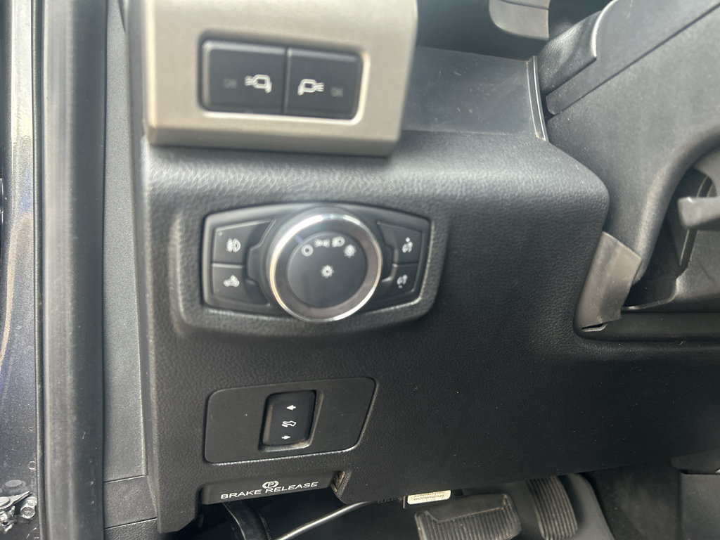 Used 2019 Ford F350 Lariat AWD/4WD image 23