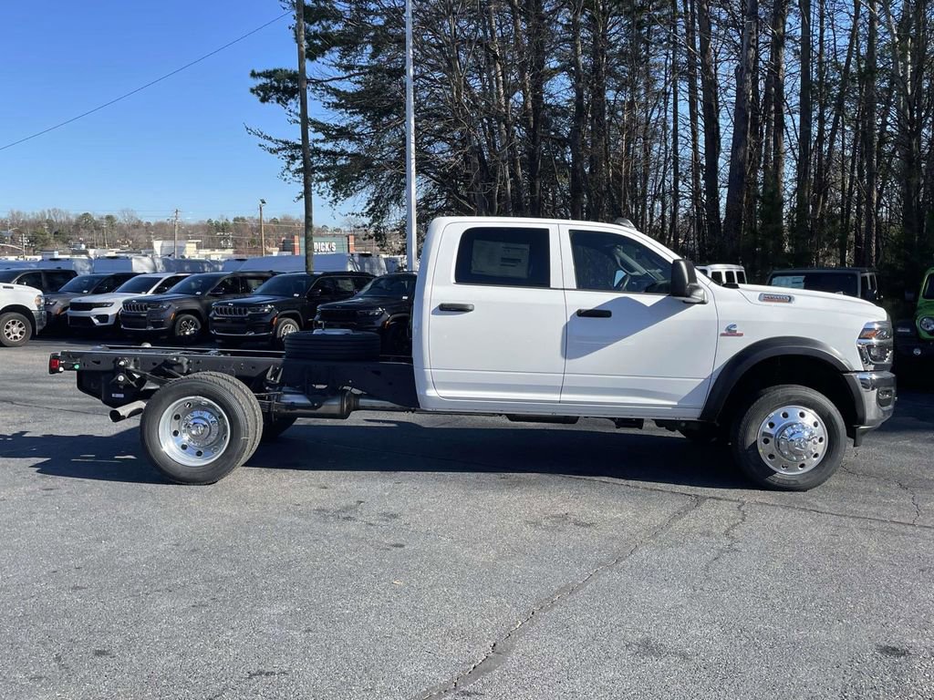 New 2026 RAM 4500 Tradesman w/ Chrome Appearance Group AWD/4WD image 9