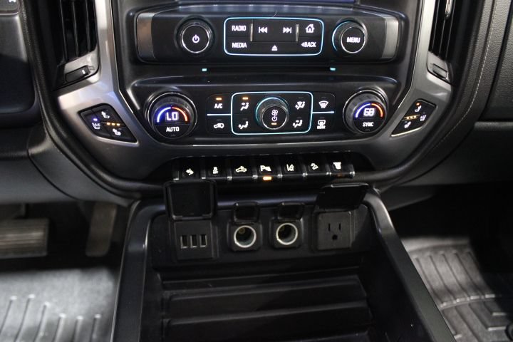 Used 2015 Chevrolet Silverado 2500 LTZ w/ Duramax Plus Package AWD/4WD image 34