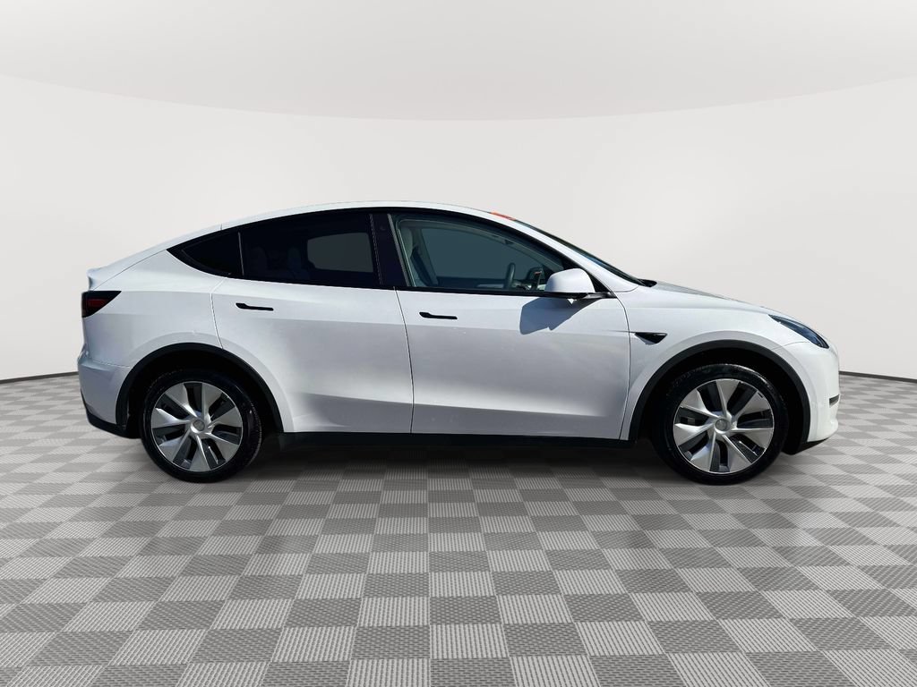 Used 2023 Tesla Model Y Long Range AWD/4WD image 8