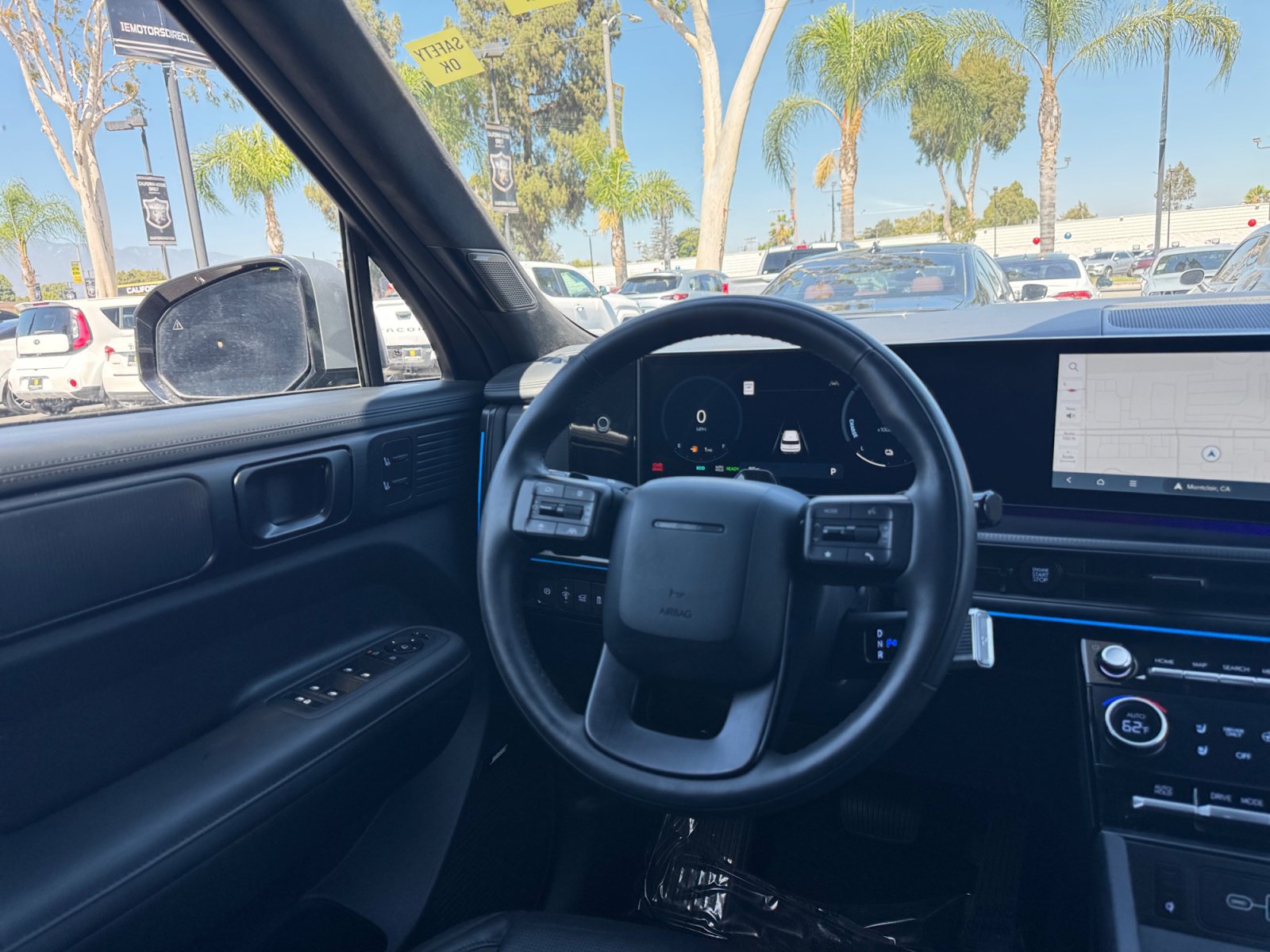 Used 2025 Hyundai Santa Fe Calligraphy AWD/4WD image 17