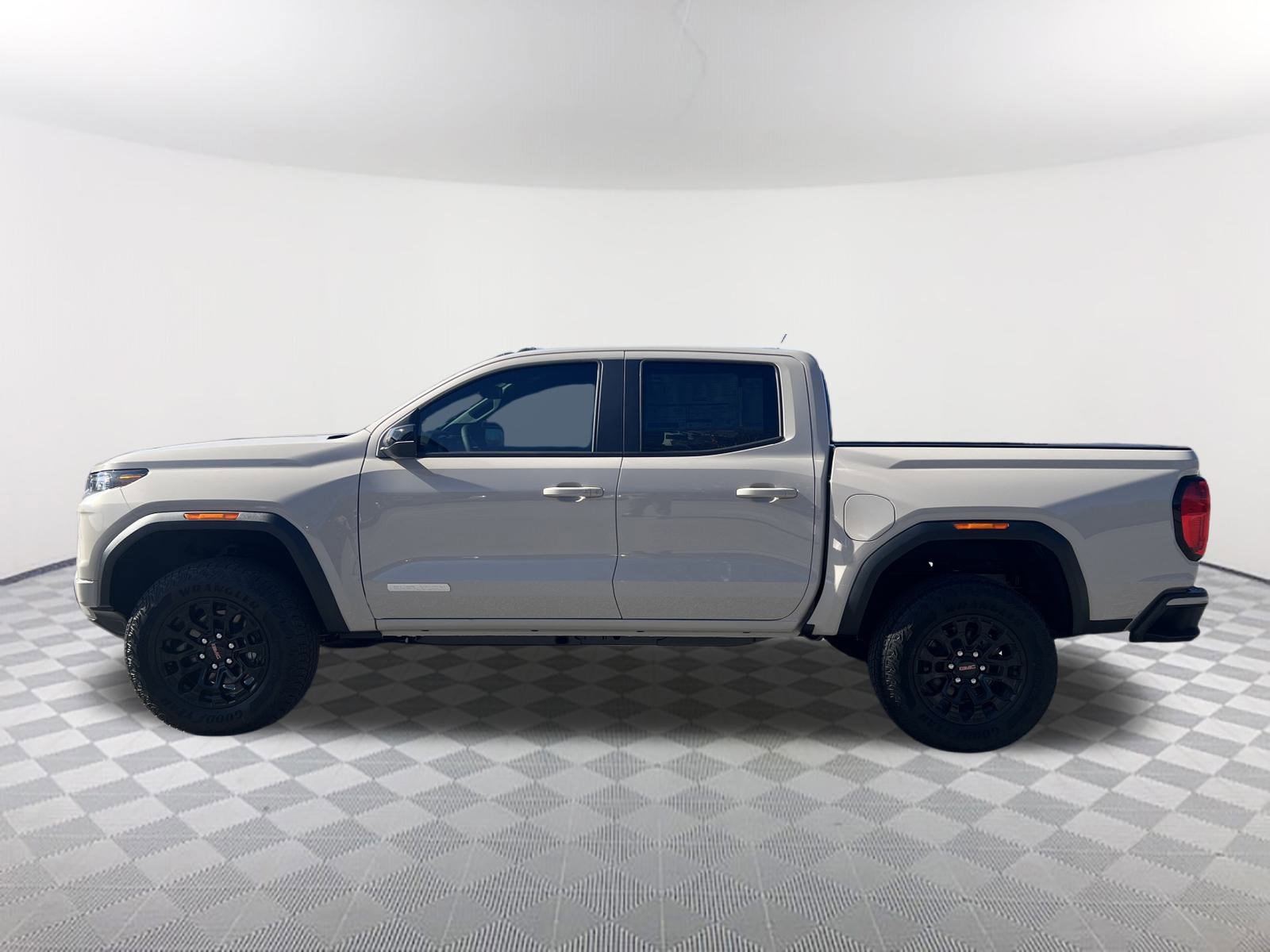 New 2026 GMC Canyon Elevation w/ Convenience Package image 9