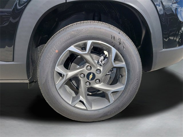 New 2026 Chevrolet Trax LT w/ Driver Confidence Package image 32