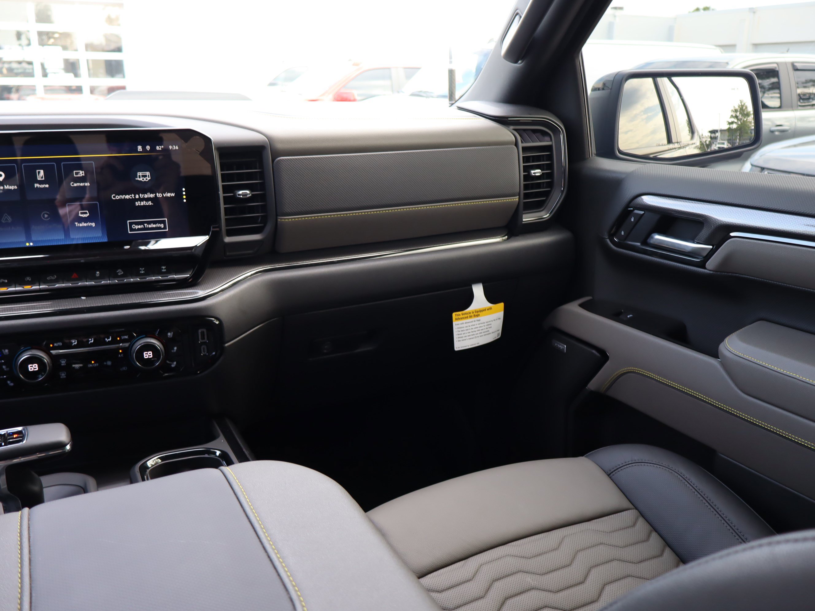 Used 2026 Chevrolet Silverado 1500 ZR2 AWD/4WD image 16