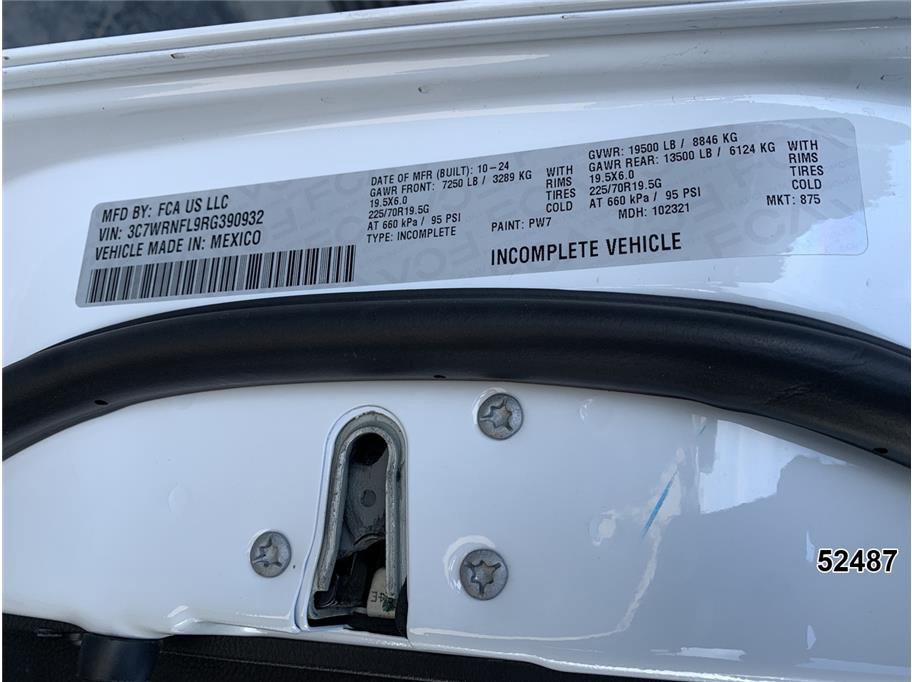 Used 2024 RAM 5500 Tradesman w/ Electrical Accessory Group image 13